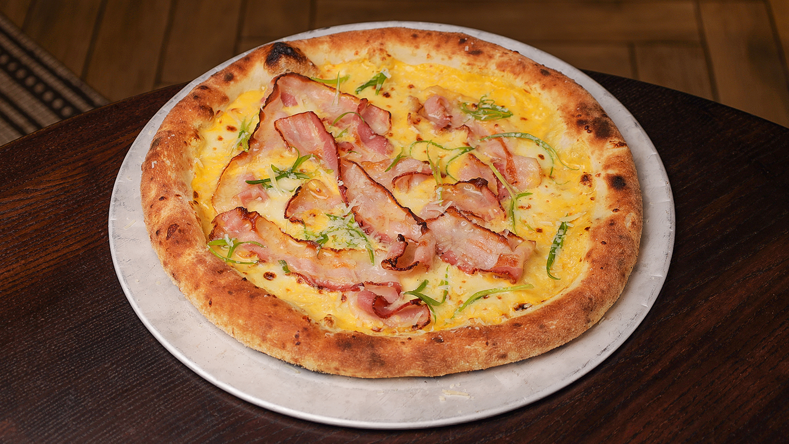 пицца EMILY Brooklyn Pizza Львов